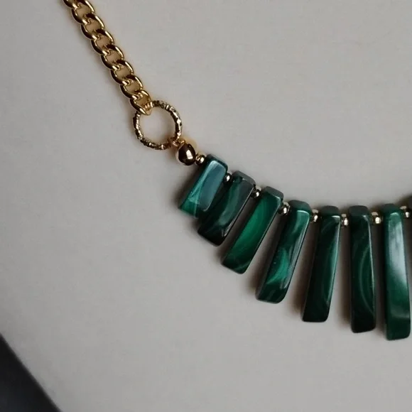 Hand Crafted Genuine A Grade Graduated Malachite Focal With 18kt Gold - Picture 3 of 9